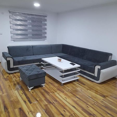 Apartman Micevic Foca Exteriör bild